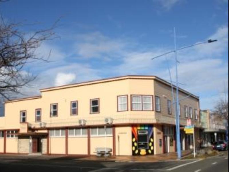 Masonic Hotel Waitara Exteriör bild